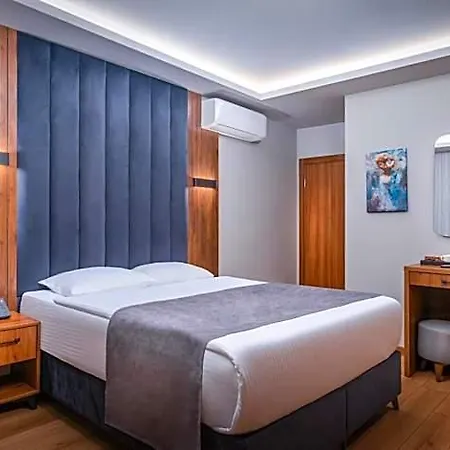 Elite Port Istanbul Airport 5*