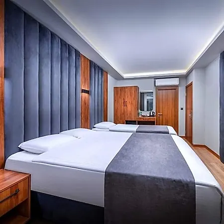 Elite Port Istanbul Airport Hotel 5*